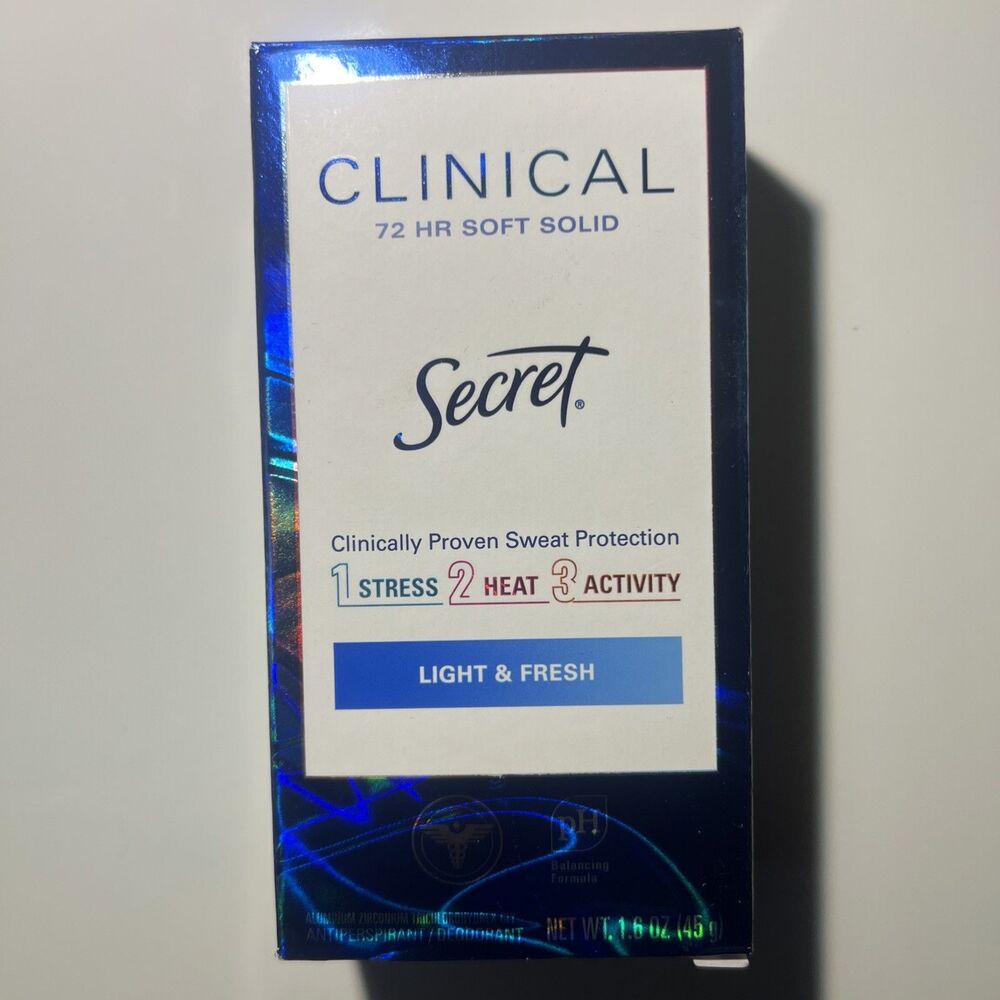 Secret Clinical Womens Antiperspirant Deodorant 72H Soft Solid 1.6oz Light Fresh